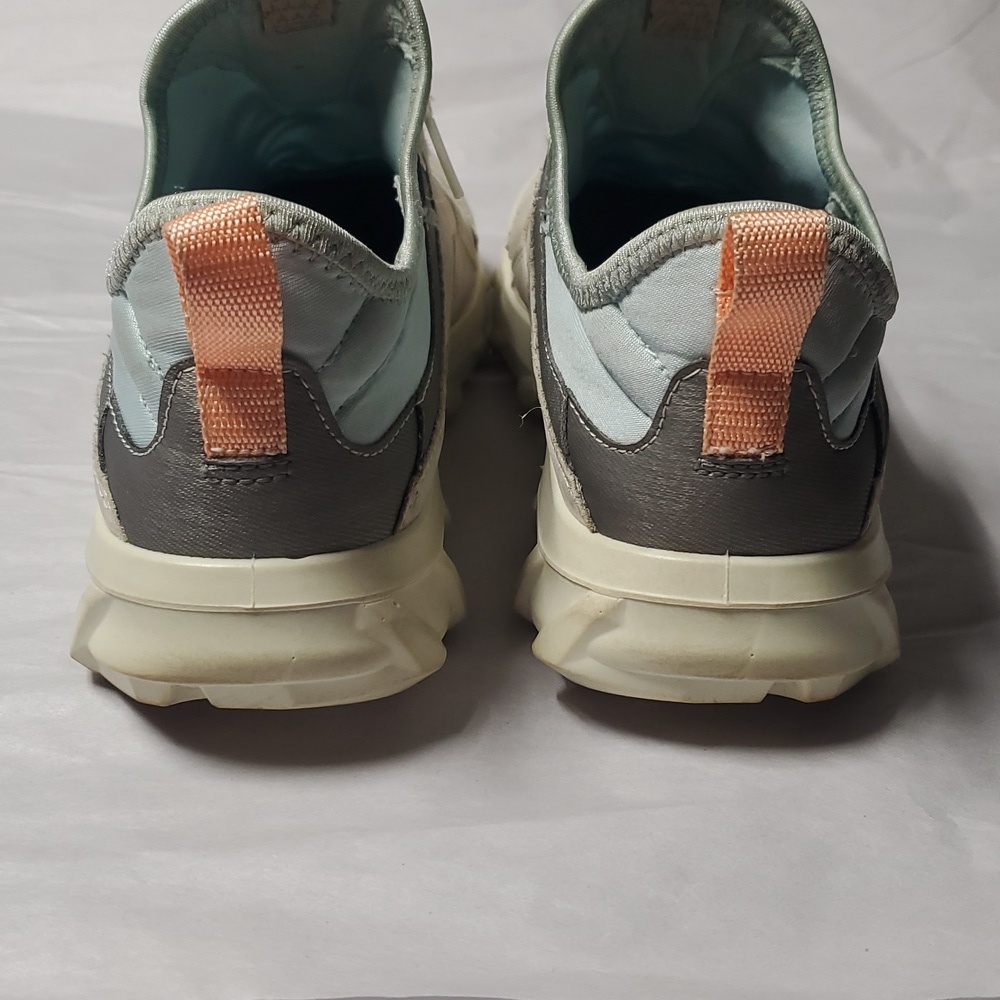 Ecco Womens MX Low Shoes Size 8-8 1/2 White/Eggshell Blue - Picture 4 of 16